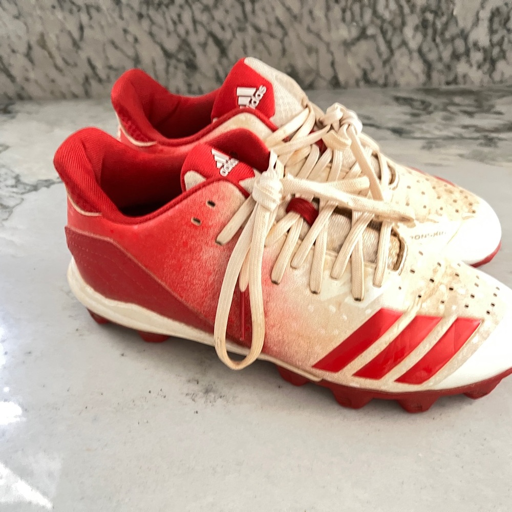 Kids baseball cleats. Basically brand new.
